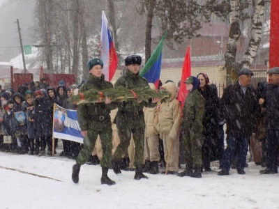 ПАМЯТИ ПОДВИГА