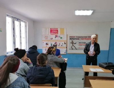В МКОУ «Тлядалская СОШ» прошло мероприятие антитеррористической направленности, среди учащихся 9-11 классов на тему: «Сущность терроризма».