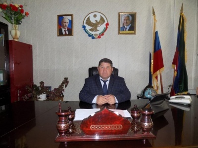 Глава МО «Бежтинский участок» Нажмудинов Тажудин Рамазанович поздравил коллектив почтовой службы Бежтинского участка с Днем российской почты